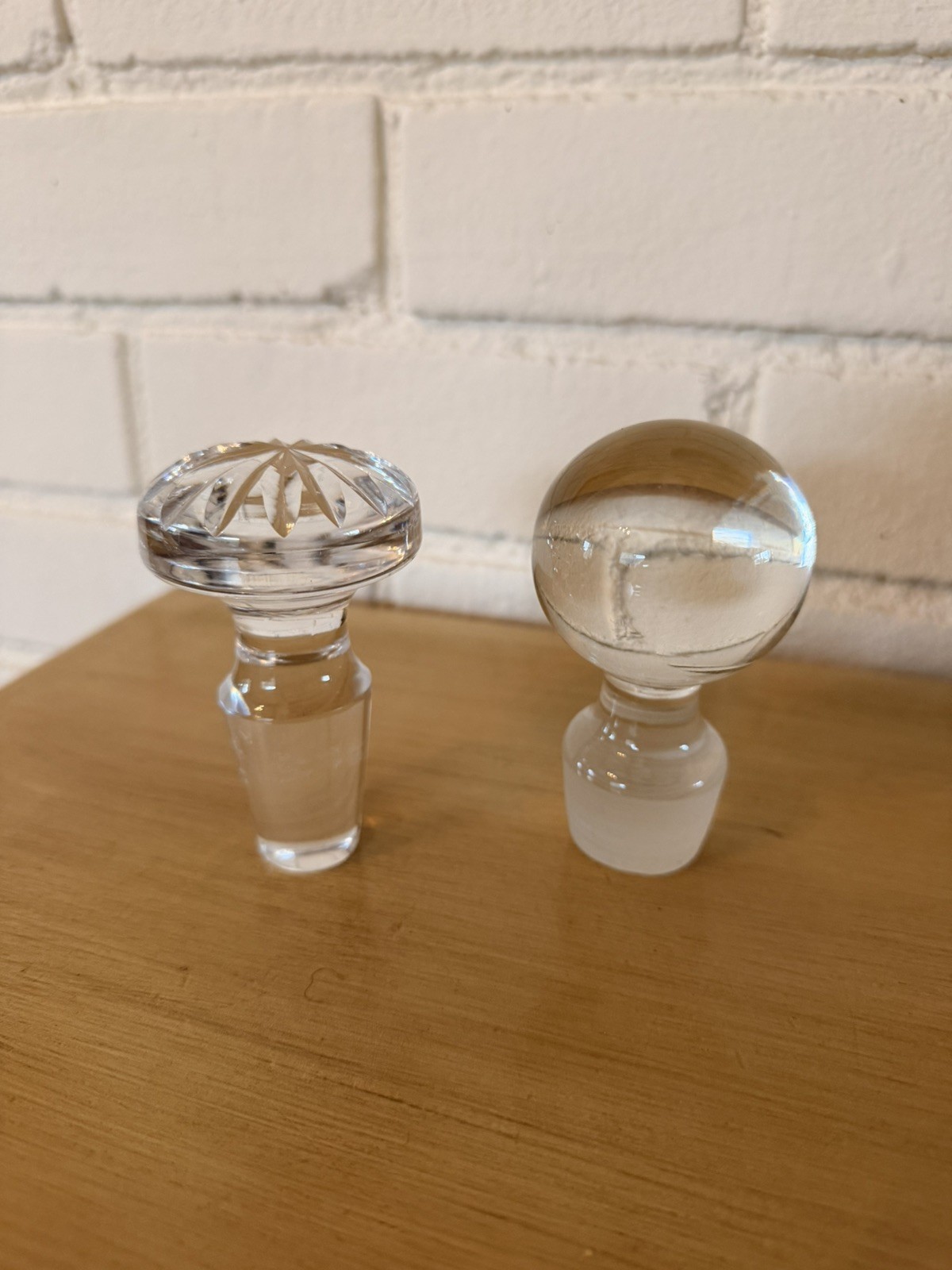 Set Of 2 vintage decanter crystal Glass Stoppers