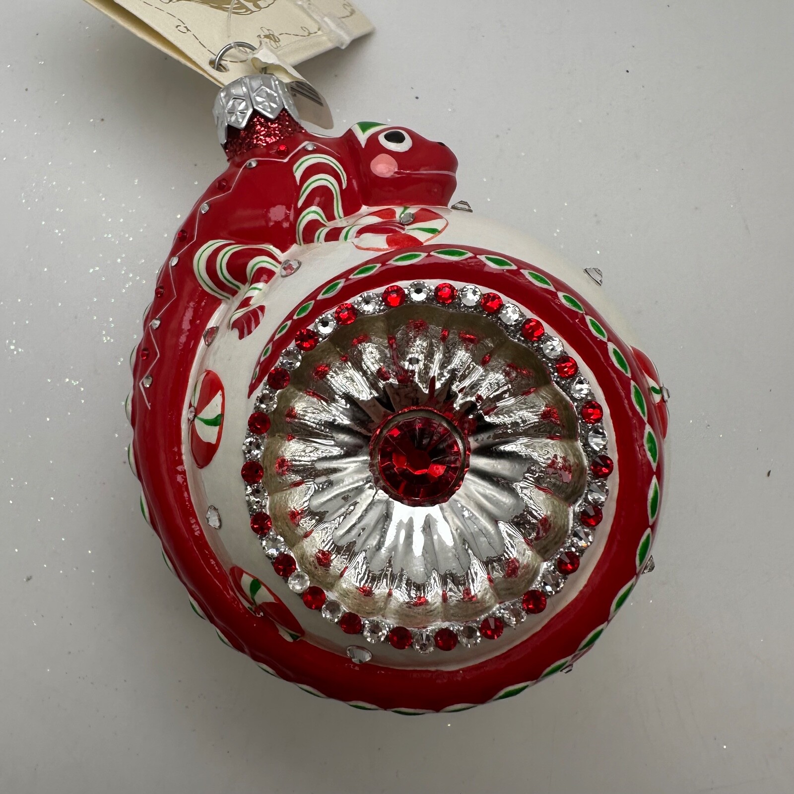 2012 Patricia Breen Happy Holidays Hamish Peppermint Red Chameleon 3.54″ Ornamen