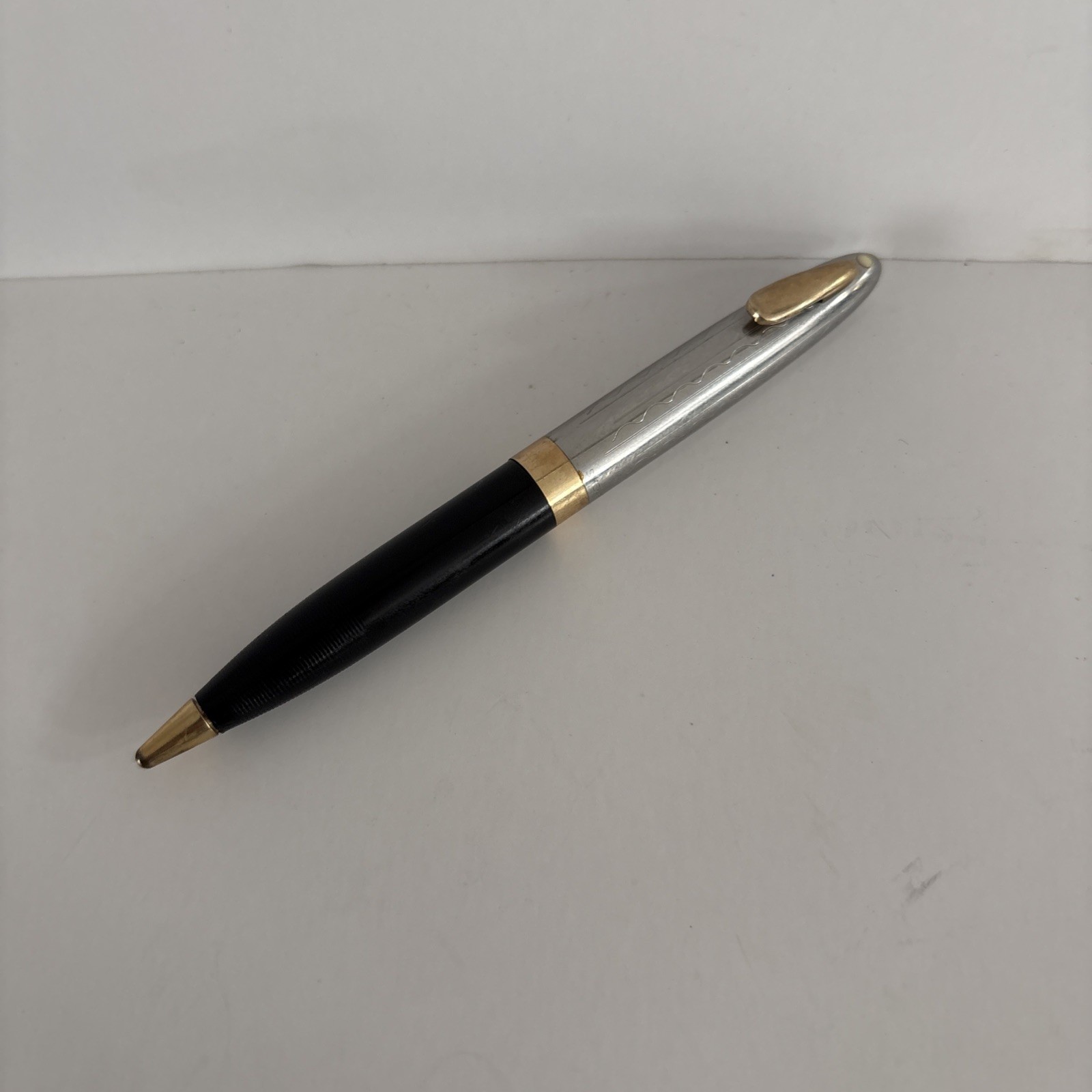 Sheaffer Vest-Pocket Pencil Black-Brushed Chrome Cap – 0.9mm – No Lead