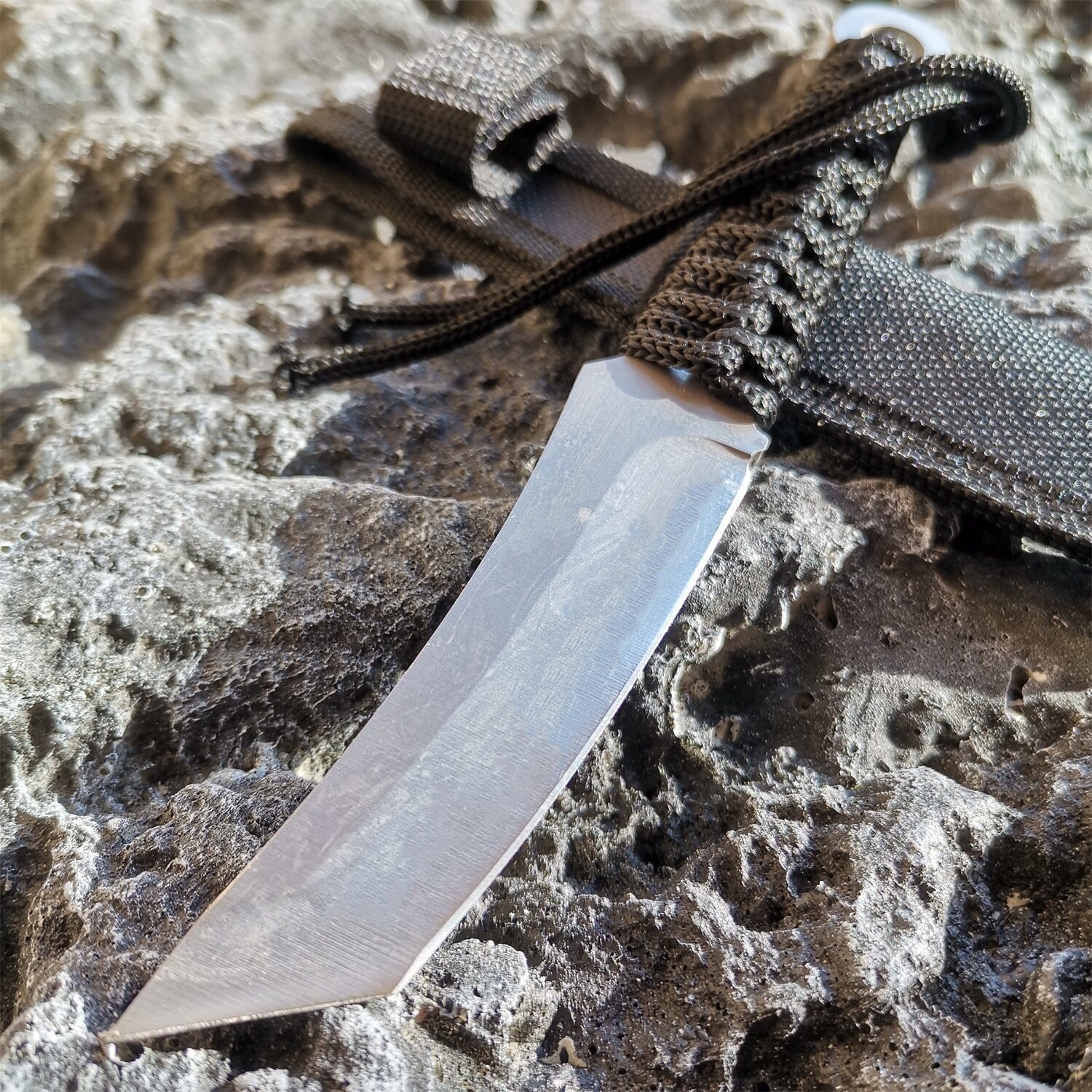 Fixed Knife Cord Wrapped Steel Handle Boots Tactical Knife with Nylon Sheath EDC