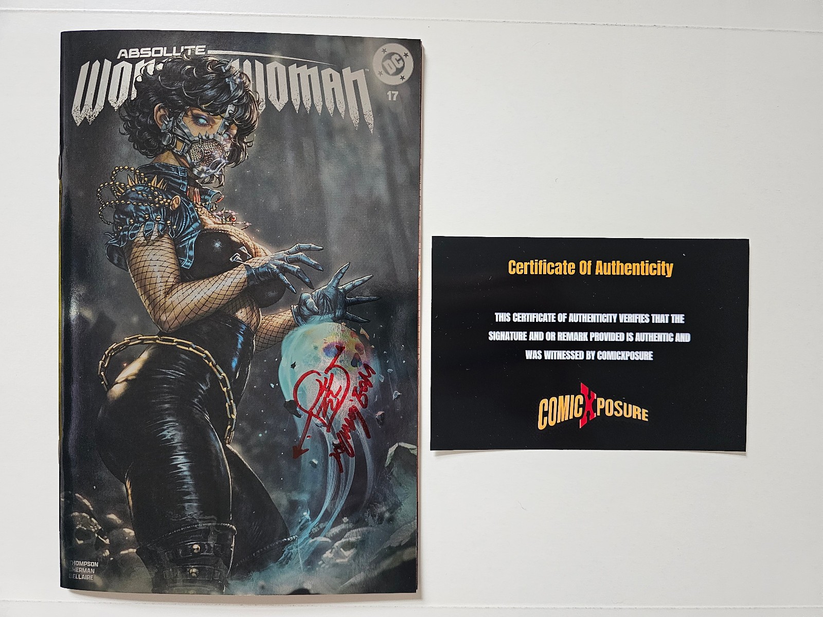 Absolute Wonder Woman #17 | Kyuyong Eom SIGNED Foil variant + CoA | NM