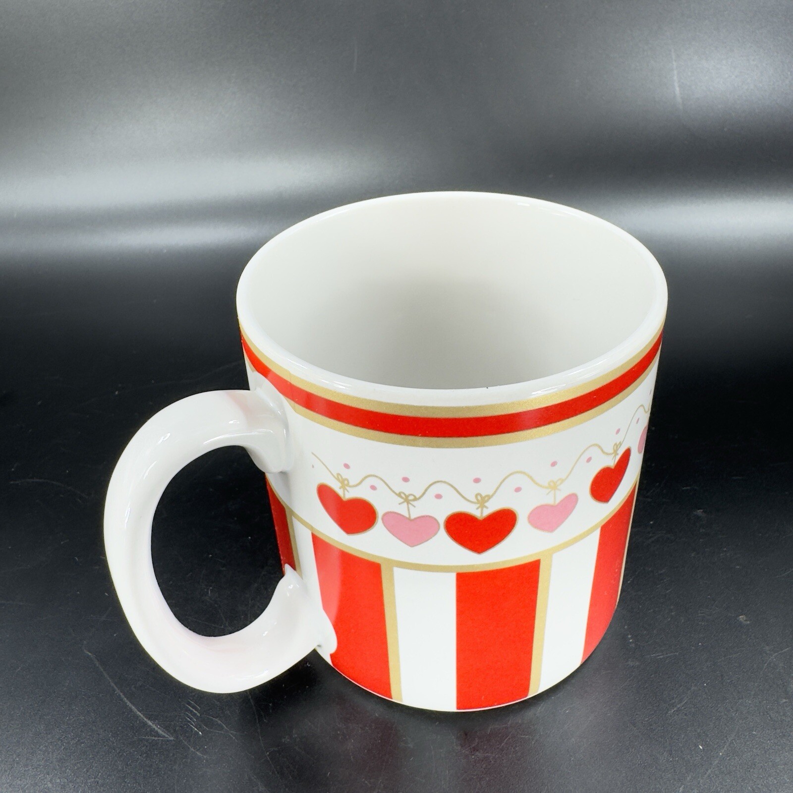 Flowers Inc Balloons Ceramic Coffee Mug Cup Red Pink Hearts Made Korea 2 Mugs