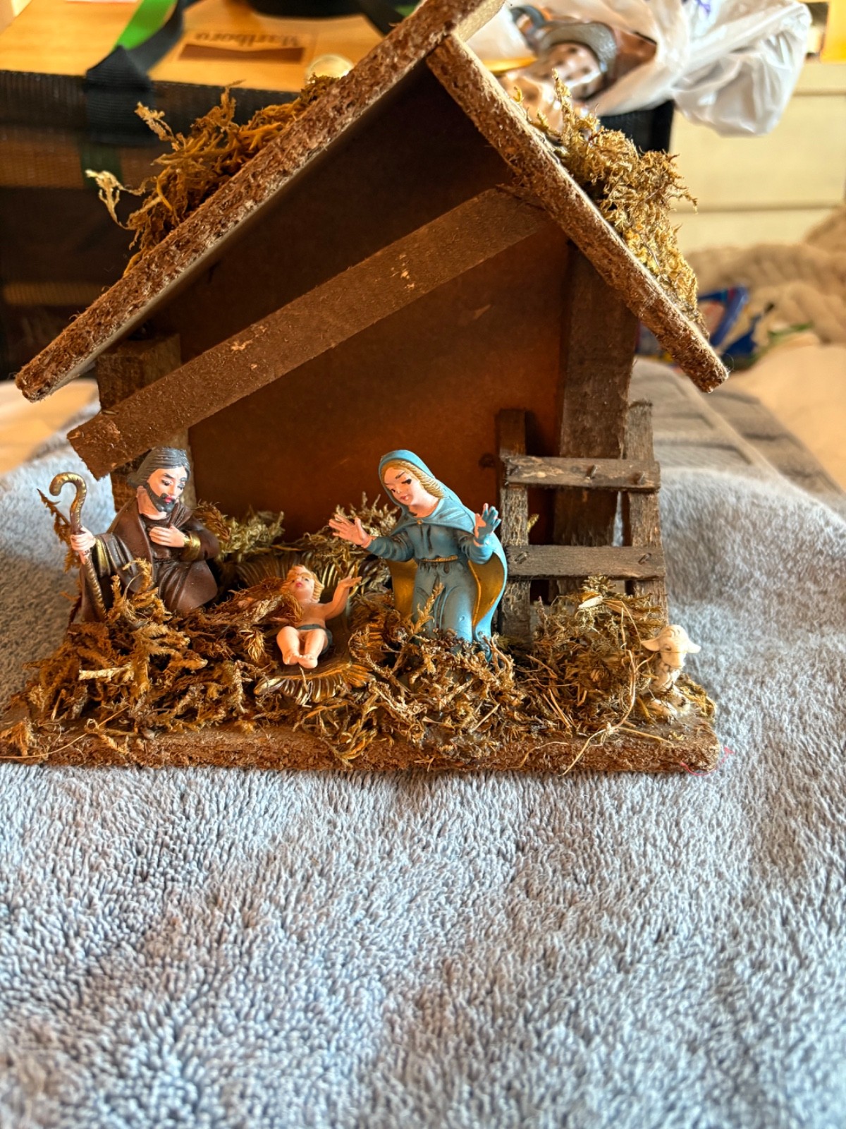 Vintage Italian Nativity Scene Wooden Manger Set