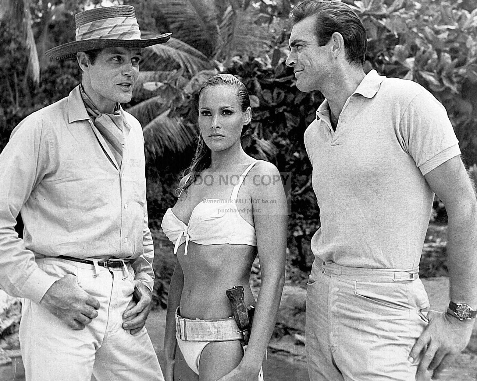 SEAN CONNERY, URSULA ANDRESS & JACK LORD ON SET OF “DR. NO” 8X10 PHOTO (ZZ-935)