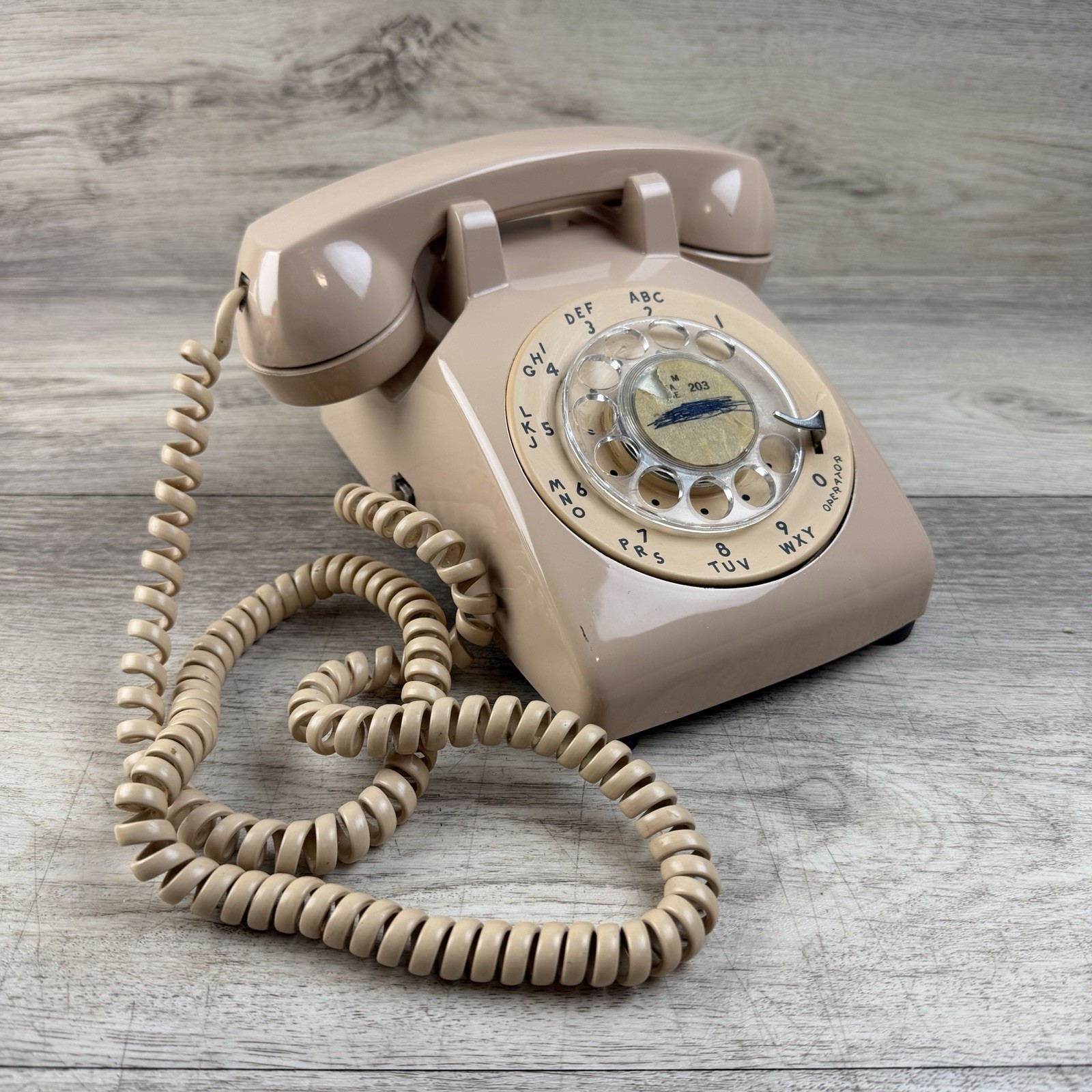 Vintage Western Electric 500 DM Rotary Desk Telephone Beige Bell System