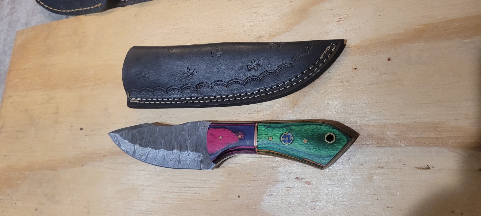 3.5” HUNTING & SKINNING KNIVES – CUSTOM HANDMADE DAMASCUS STEEL – PAKKA WOOD