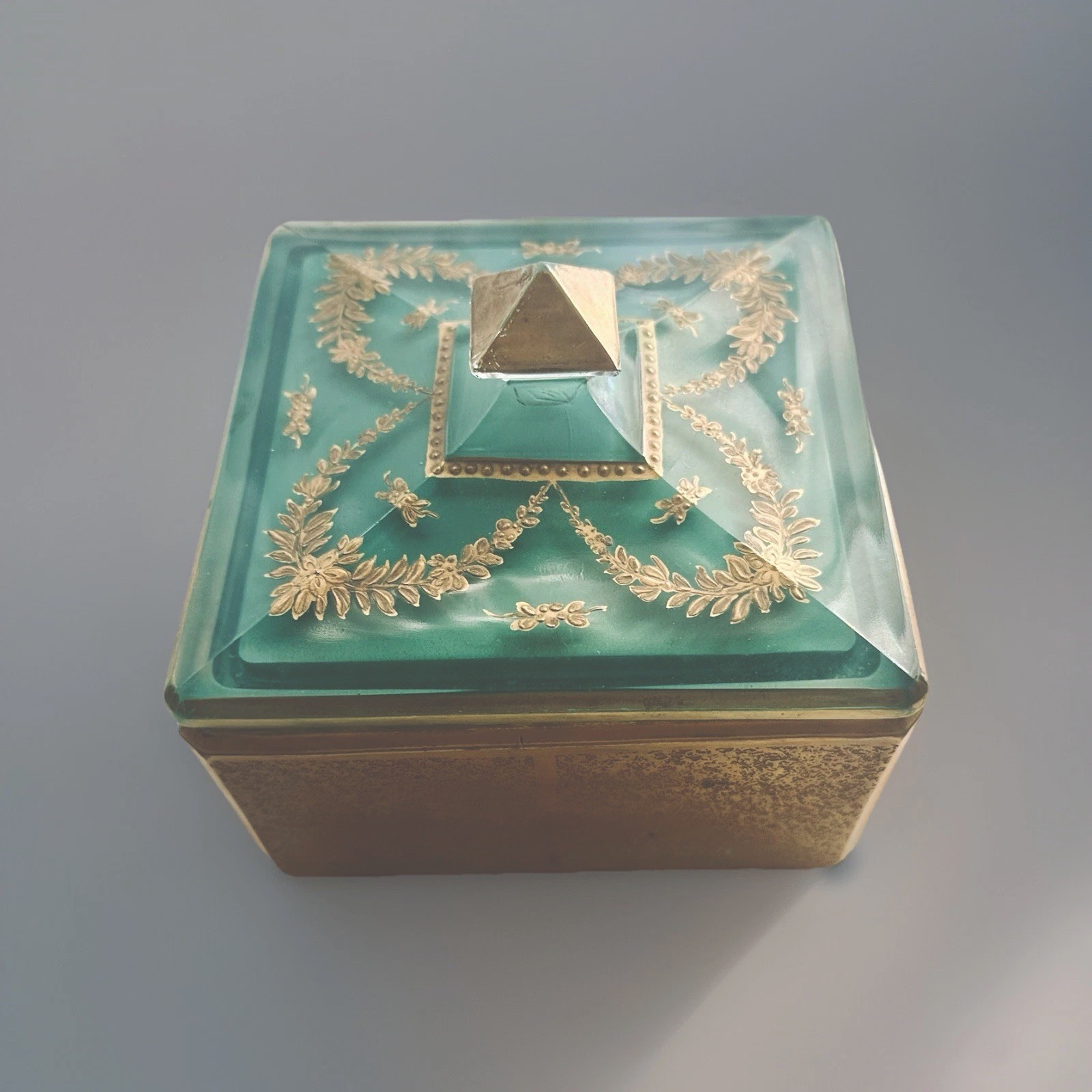 Czech/Bohemian Reverse-Enamel Vanity Box – Hand-Painted Gold Gilt – 1930s–1950s