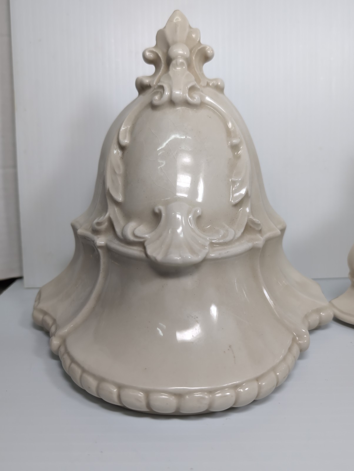 Vintage Rococo Ceramic Lavabo Set Wall Pocket Planter Fountain Mid Century Cream