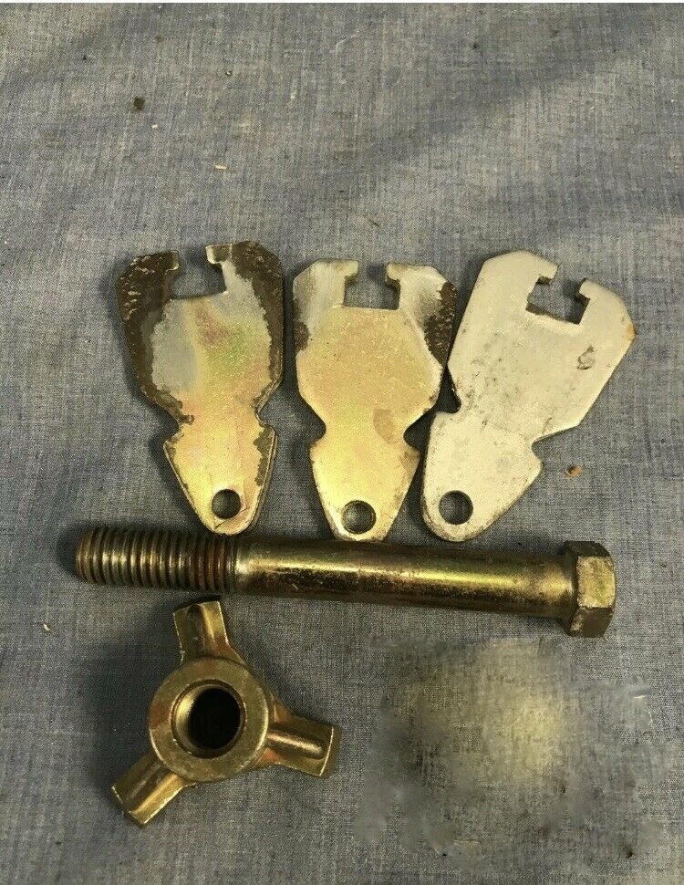 B-5 Mounting Clamp Wedge Duncan Parking Meter Post Model 60 POM