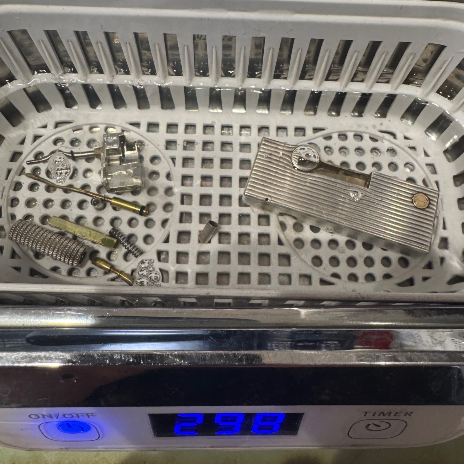 Dunhill Lighter Silver Stripe Pattern-Ultrasonically cleaned_Working