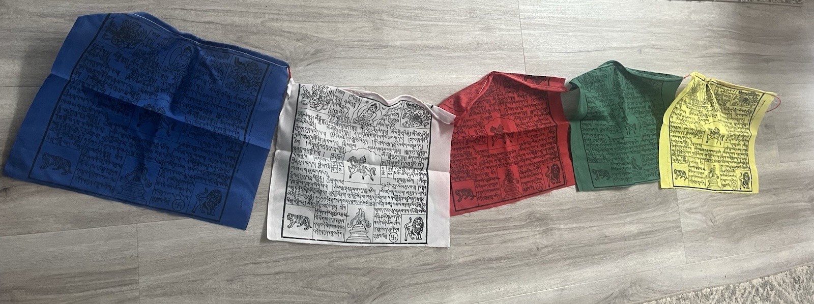 Tibetan Prayer Flags Banner Horizontal 5 Colors each 14” X 12” New Nepal Rayon