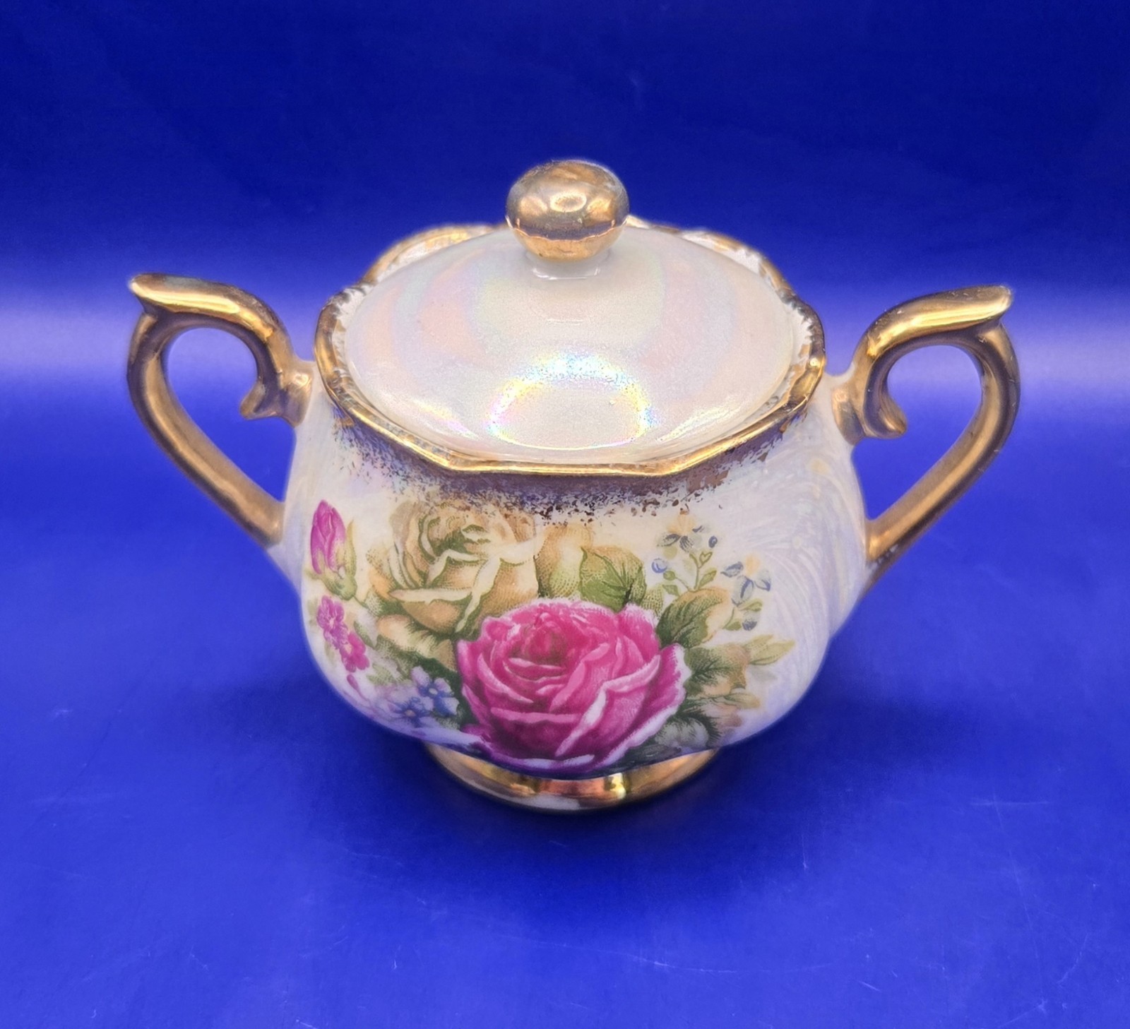 Vtg Ucagco Ceramic Rose Pattern Sugar Bowl w/Lid & Creamer Set ~ Made In Japan🌹