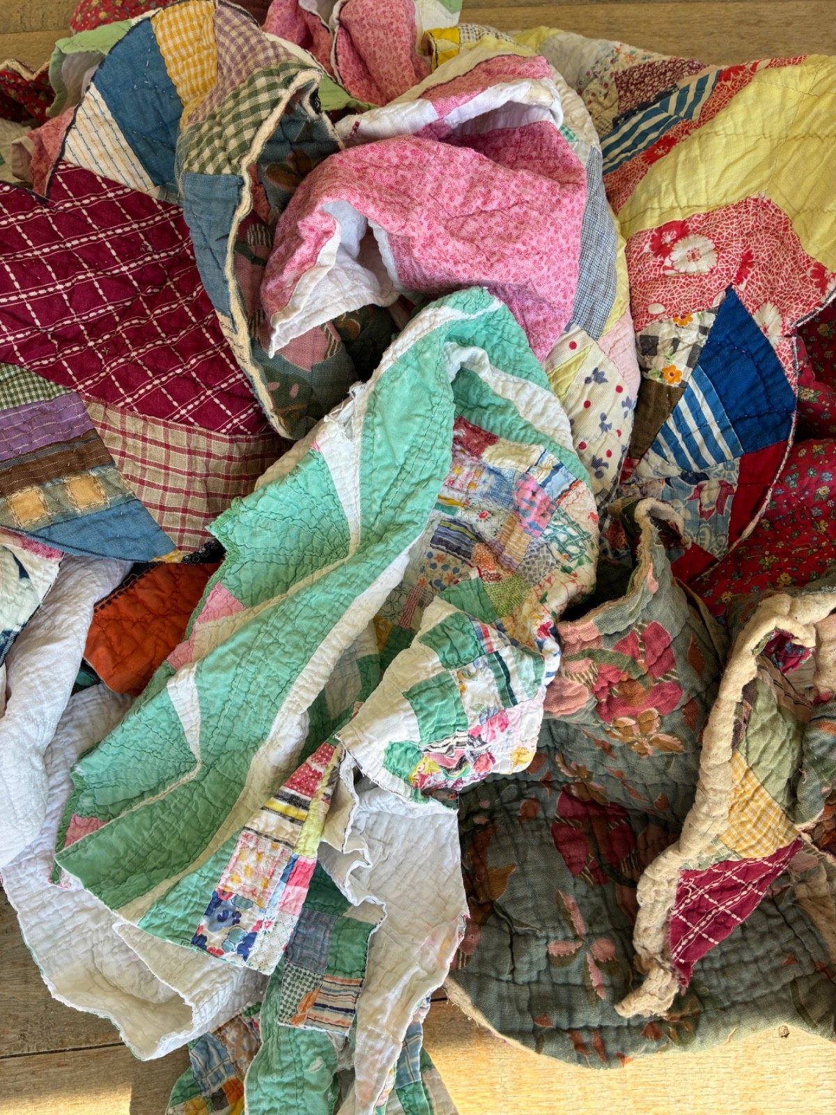 ½ lb Vintage Quilt Scrap Bundle – Antique Cutter Quilt Pieces – Primitive Fabric