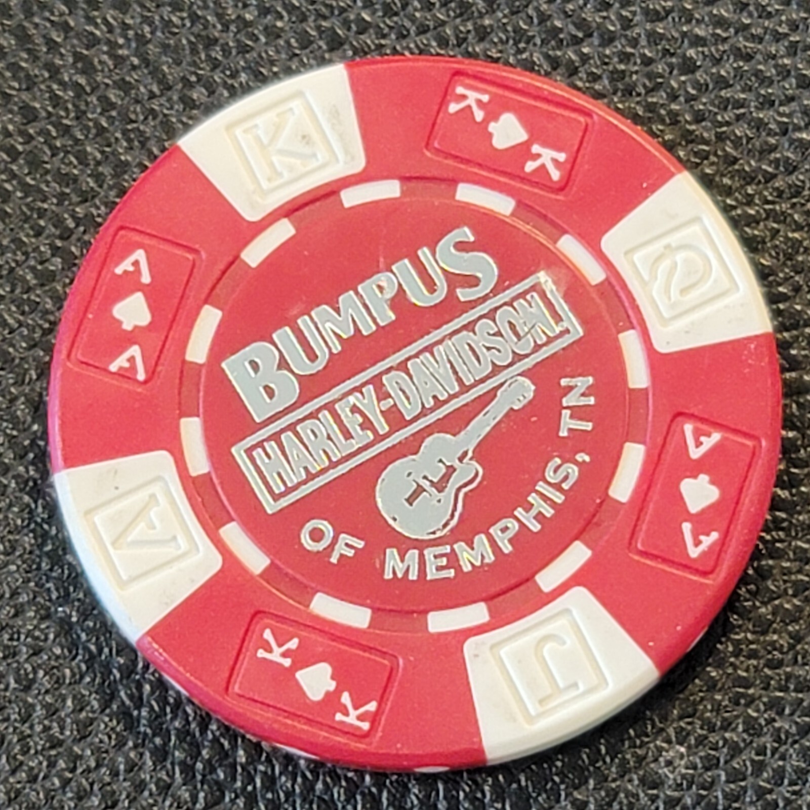 BUMPUS HD OF MEMPHIS – TENNESSEE (Red AKQJ) Harley Davidson Poker Chip