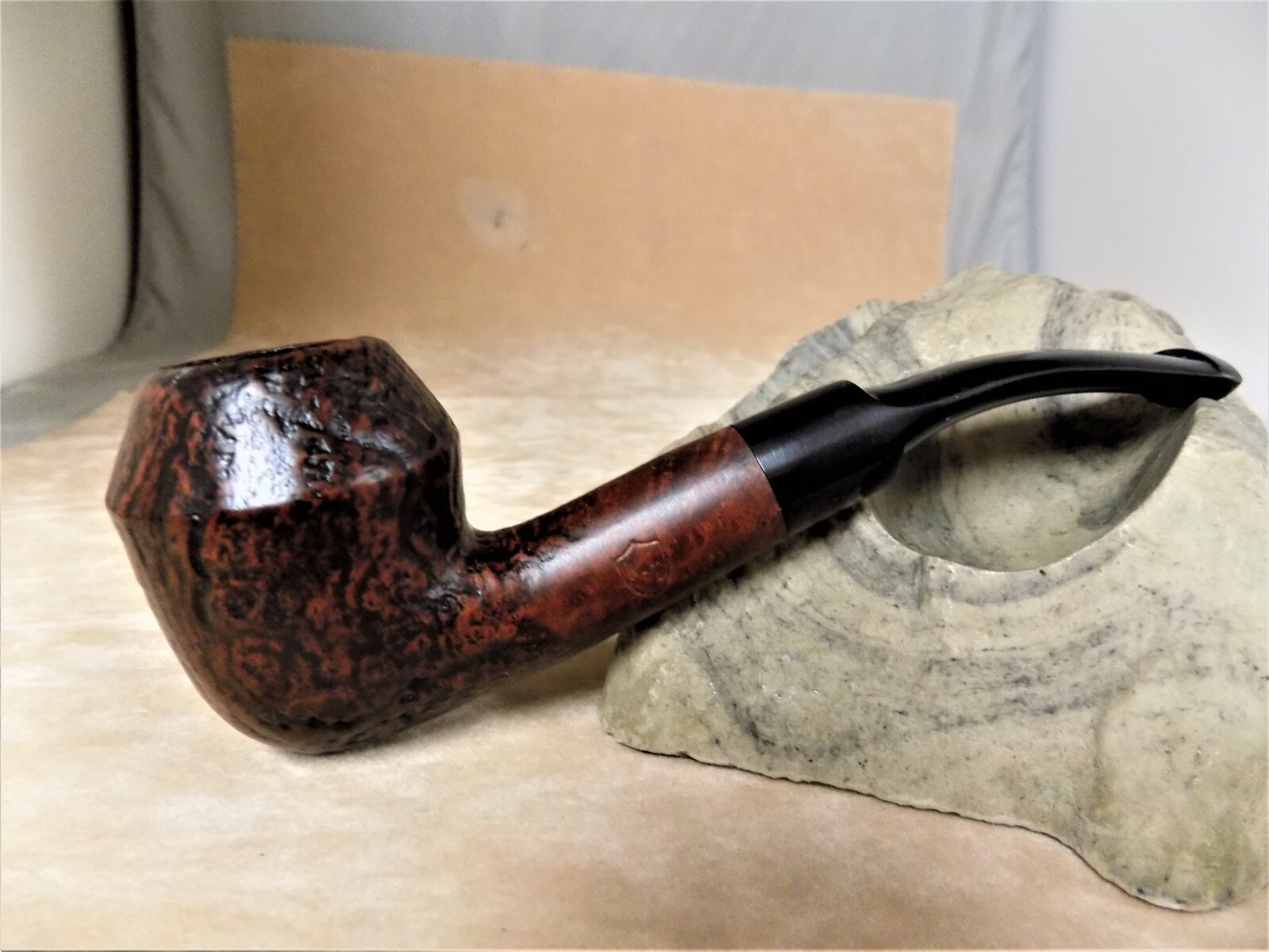 NICE MITCHELL THOMAS BULLDOG STYLE SANDBLASTED EUROPEAN BRIAR PIPE NEW UNSMOKED