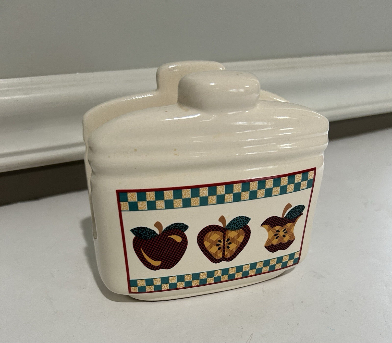 Tabletops Unlimited Ceramic “A” Is For Apple Napkin Holder VINTAGE EUC Retired