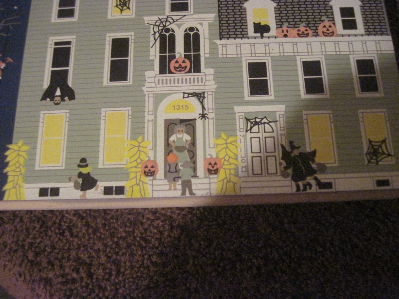 Cat’s Meow Halloween Limited 1997 Eerie Estate & Mystery Manor Glows In The Dark