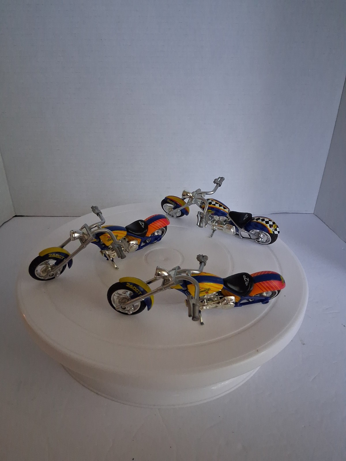 3 MINI SUNOCO ORANGE COUNTY CHOPPER BLUE CHECKERED COLLECTIBLE MOTORCYCLE 260GT