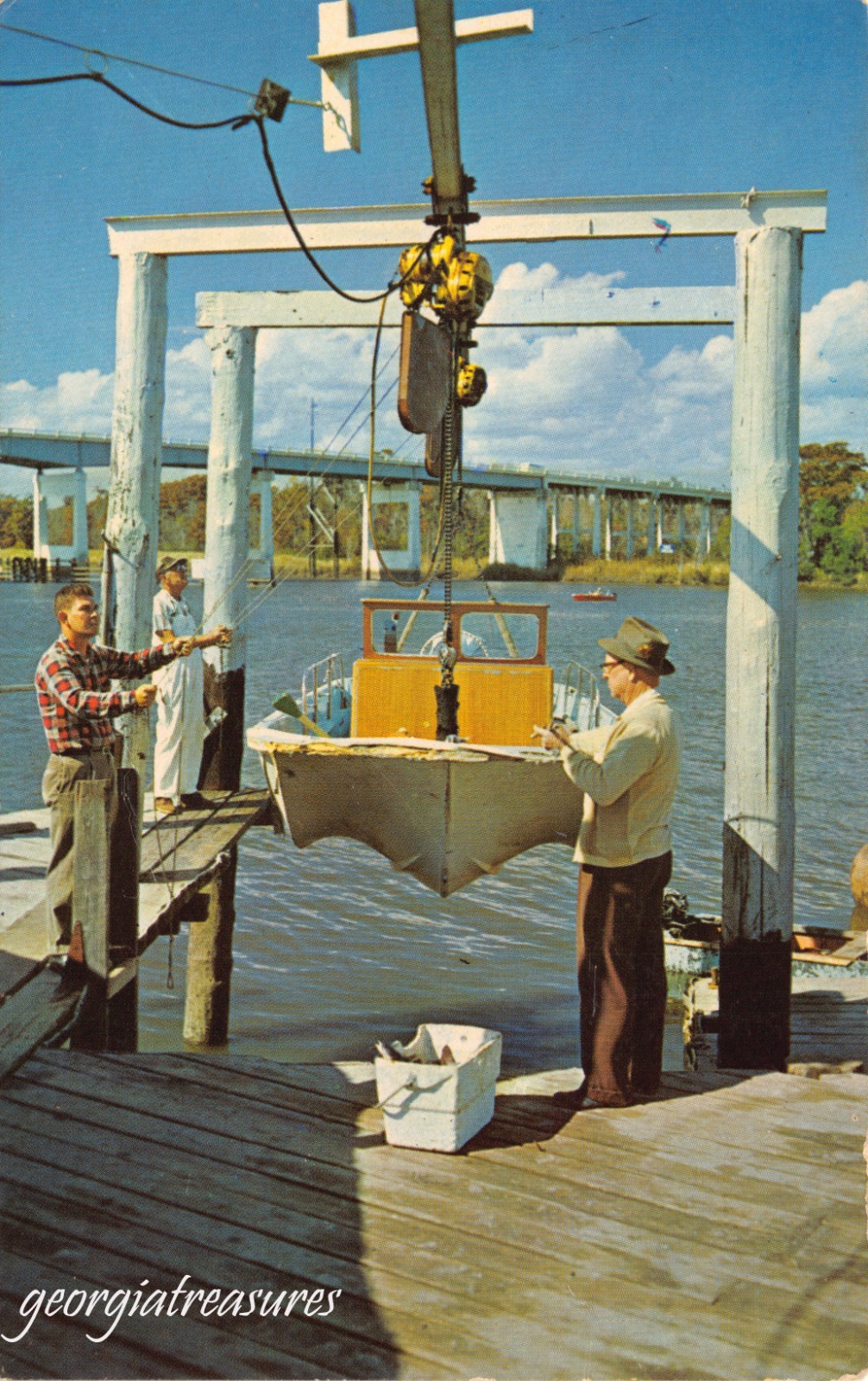 GA~GEORGIA~DARIEN~TWO-WAY FISH CAMP~FRESHWATER FISHING OR SALTWATER~ALTAMAHA RIV