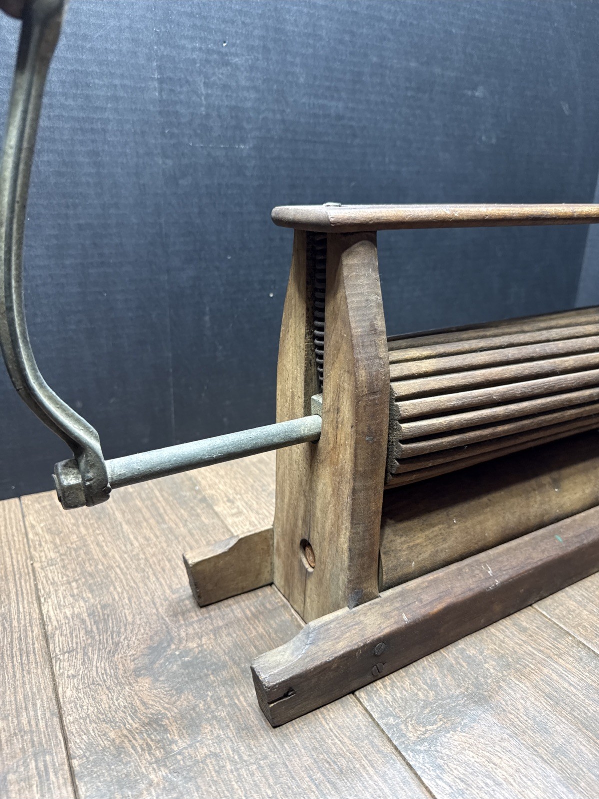 Antique 1800’s Wood Clothes Wringer Laundry With metal Hand Crank
