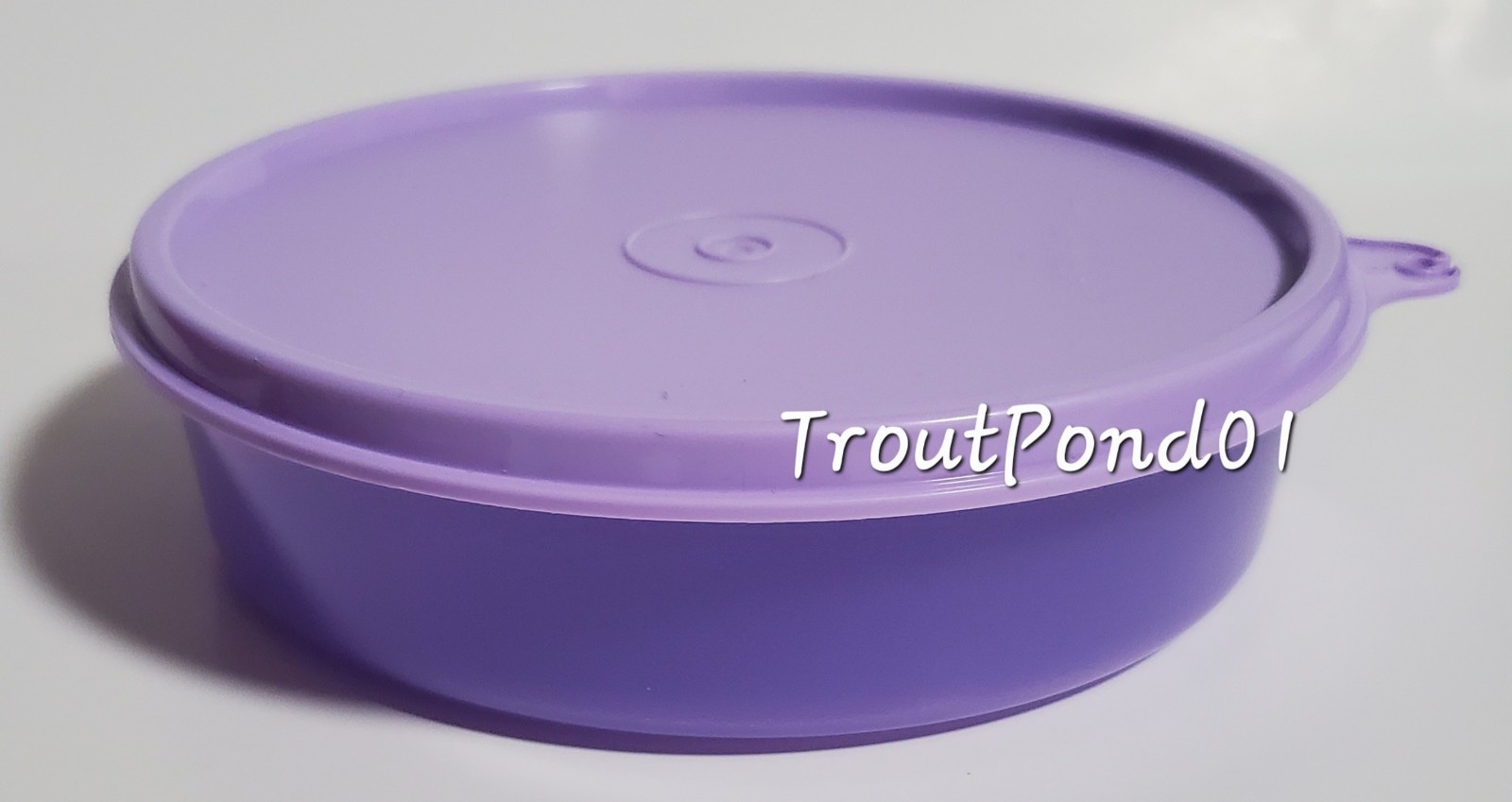 Tupperware Bowl (1) Medium Wonders 12 oz Leftovers Snack Cereal Lilac Purple New