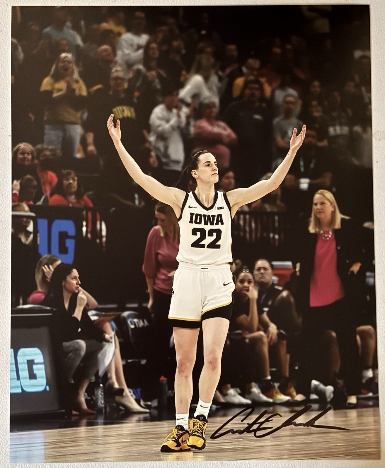 Caitlin Clark Signed Photo, 8×10 with COA, WNBA, Iowa