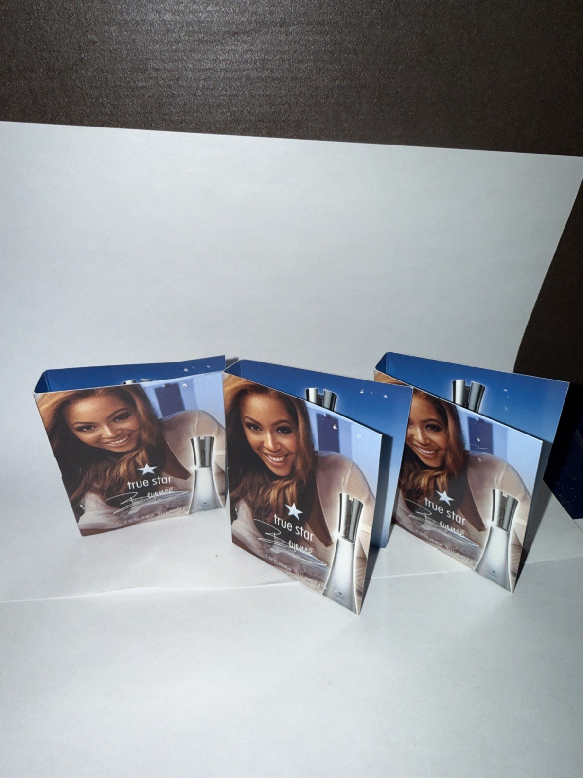 True Star Eau De Parfume, by Tommy Hilfiger, W/ Beyoncé Orig Carded Sample 2004