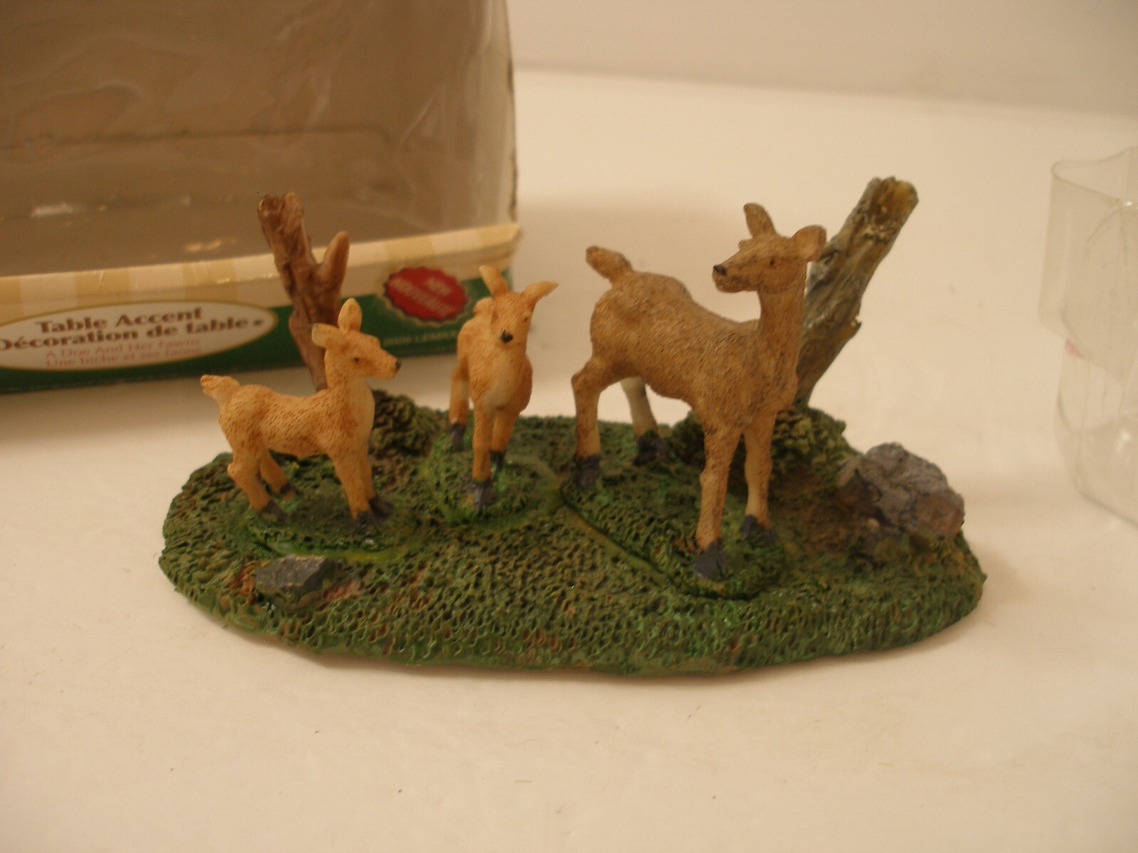 LEMAX, A Doe and her fawns, VILLAGE COLLECTION CHRistmas, L5