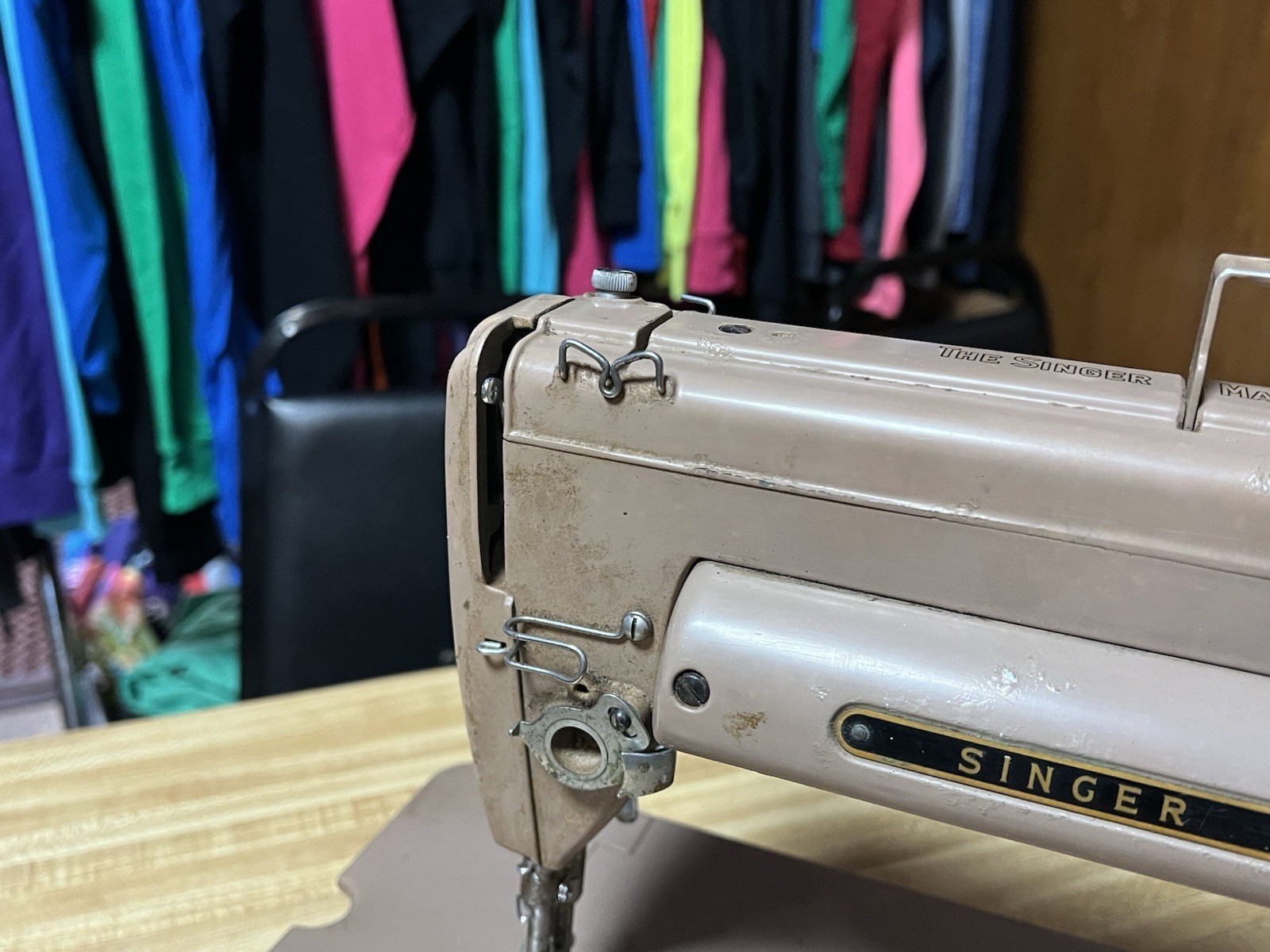 Singer 301A Sewing Machine Short Bed Tan/Cream Brown Mocha Used Untested