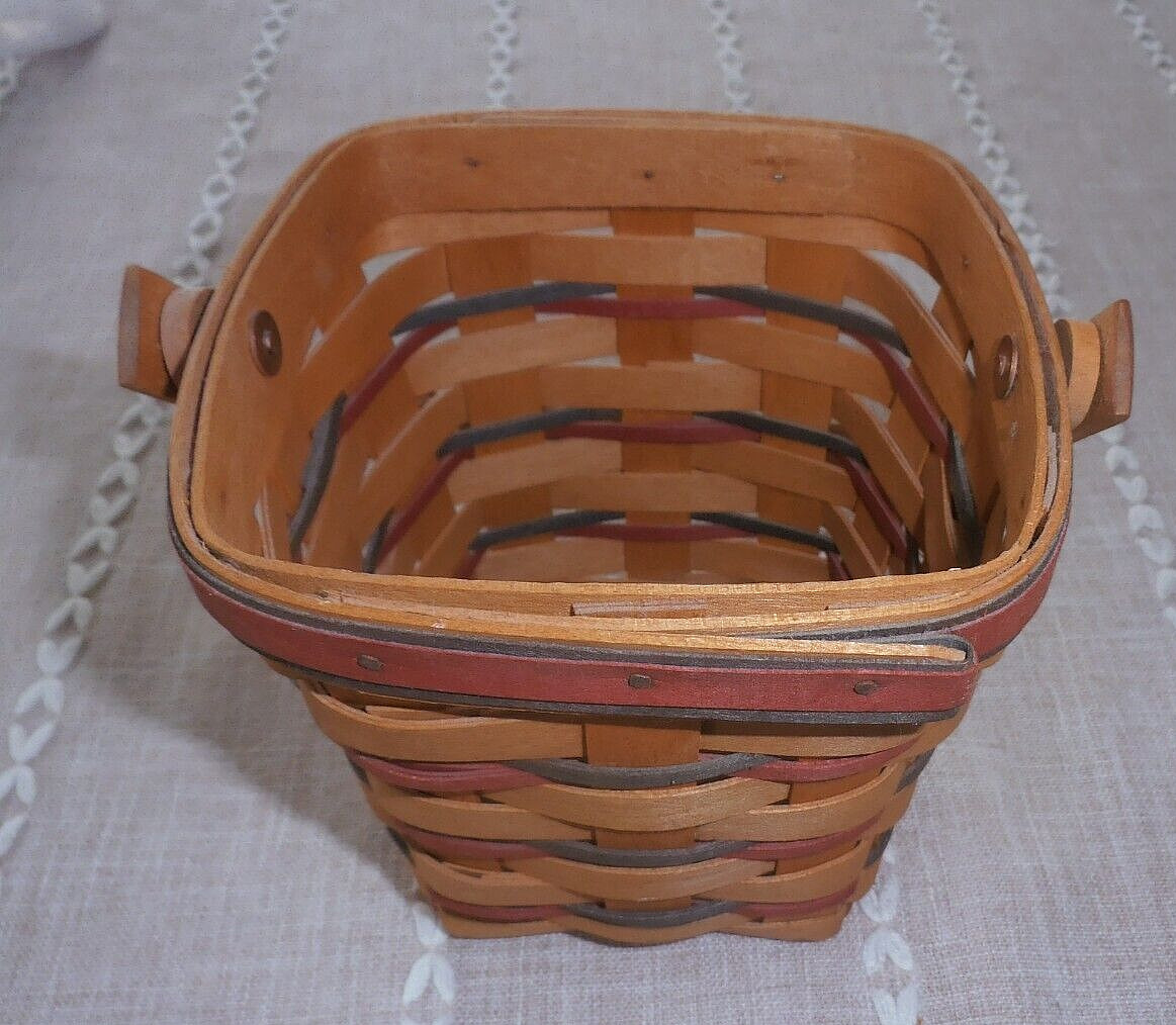 Longaberger Basket With Moving Handle 4 1/2 Inch X 4 1/2 Inch X 6 Inch
