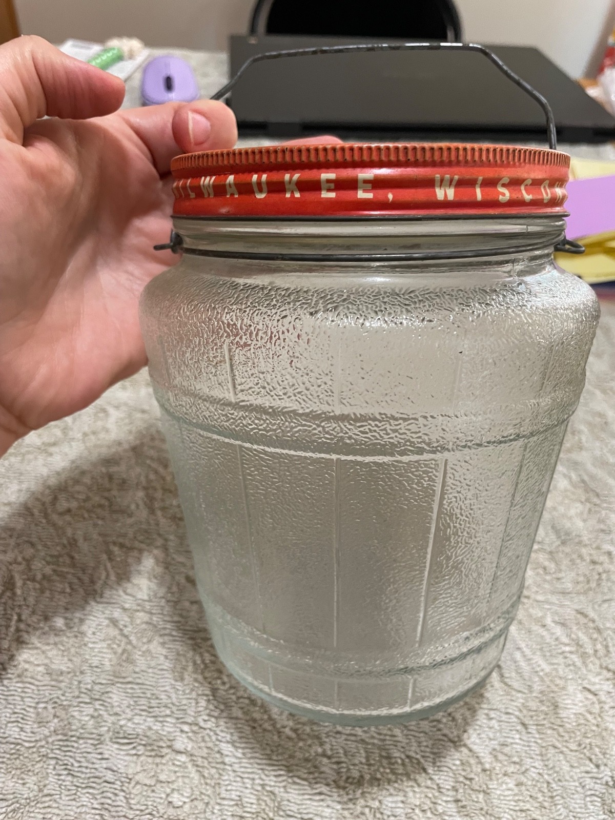 Schuster’s Quality Herring Tidbits 2.5 Pounds Glass Jar From Wisconsin