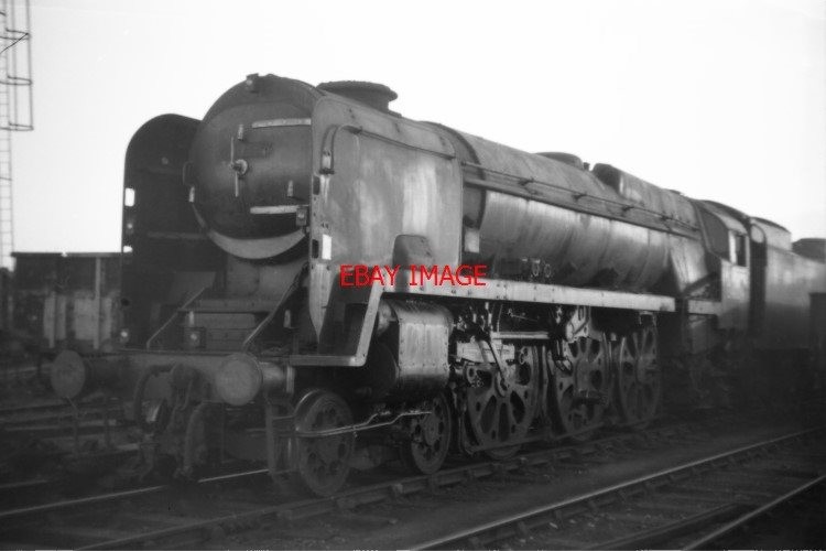 PHOTO SR WEST COUNTRY LOCO NO 34098 AT BUTTIGIEGS IN 1967