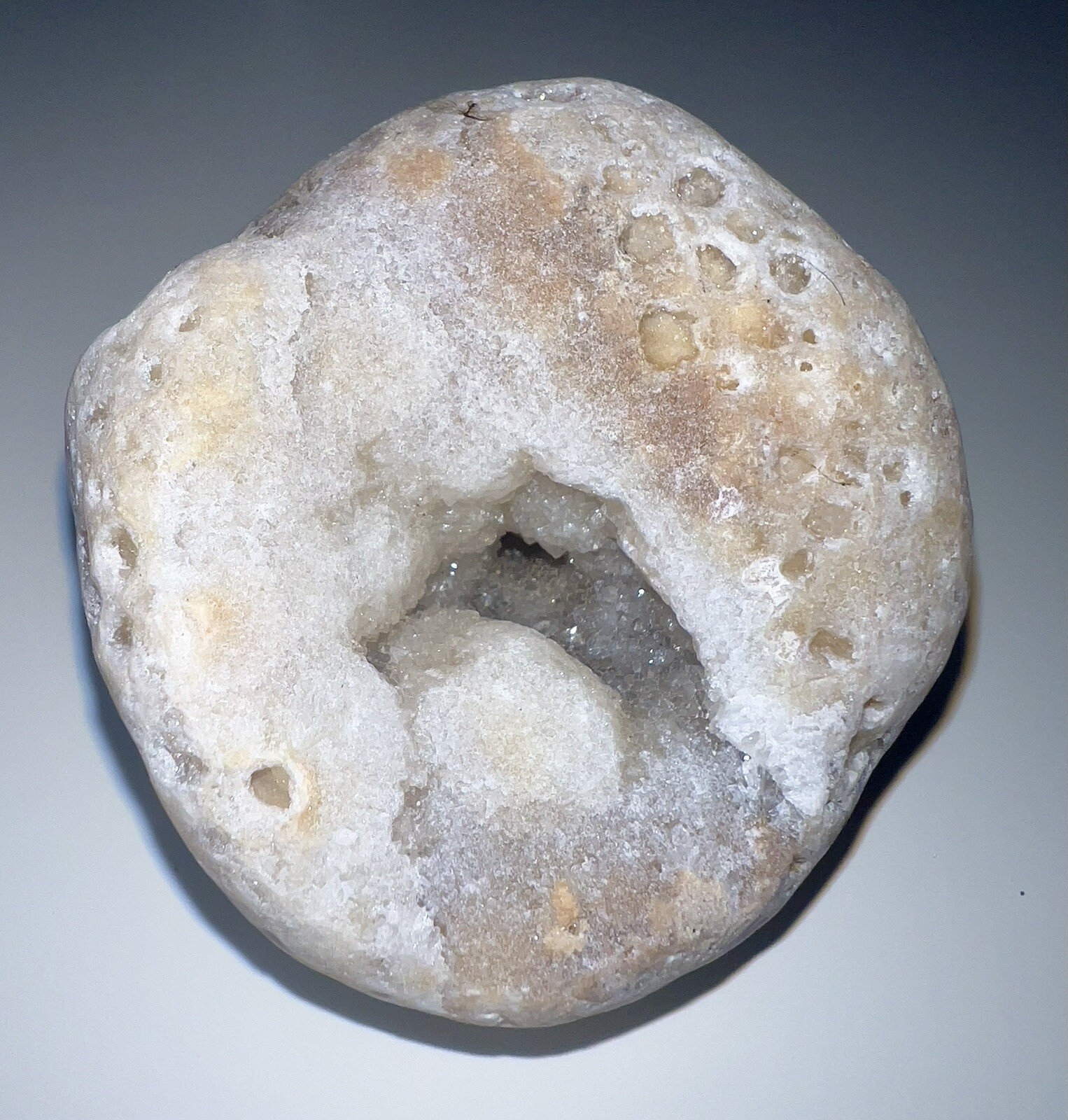 Druzy Quartz 6.89 Oz Found On Lake Michigan Shores – Z18
