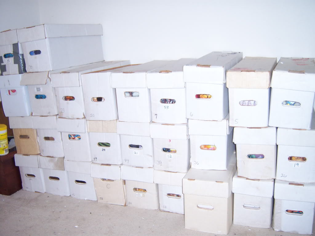1 bulk box Lot 75 comics 25 Marvel,25 DC & 25 other publisher free ship no dup