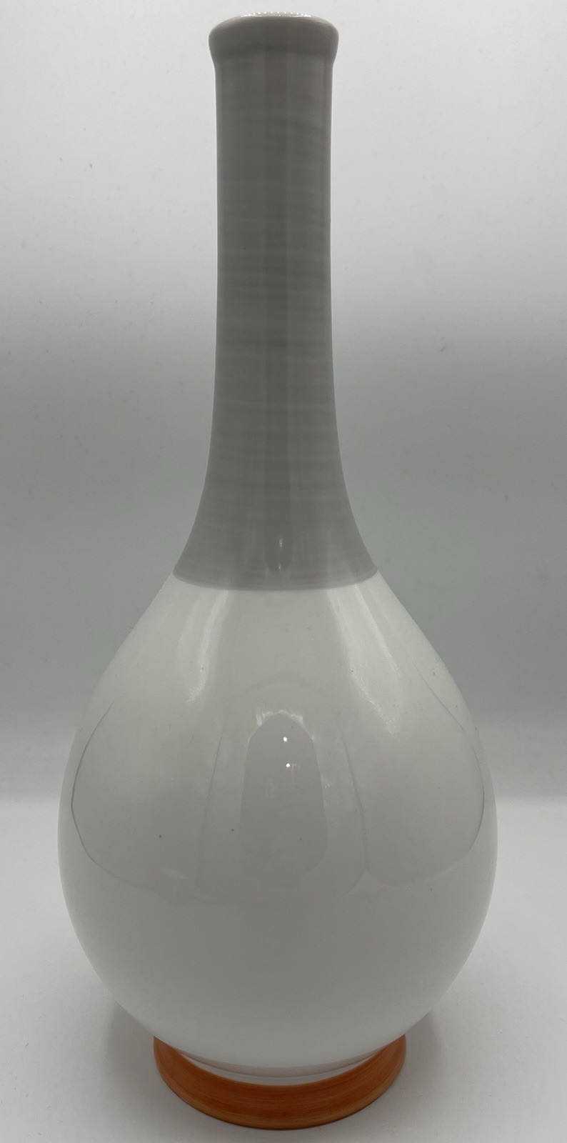 KPM Berlin Trude Petri Vase 11.125″