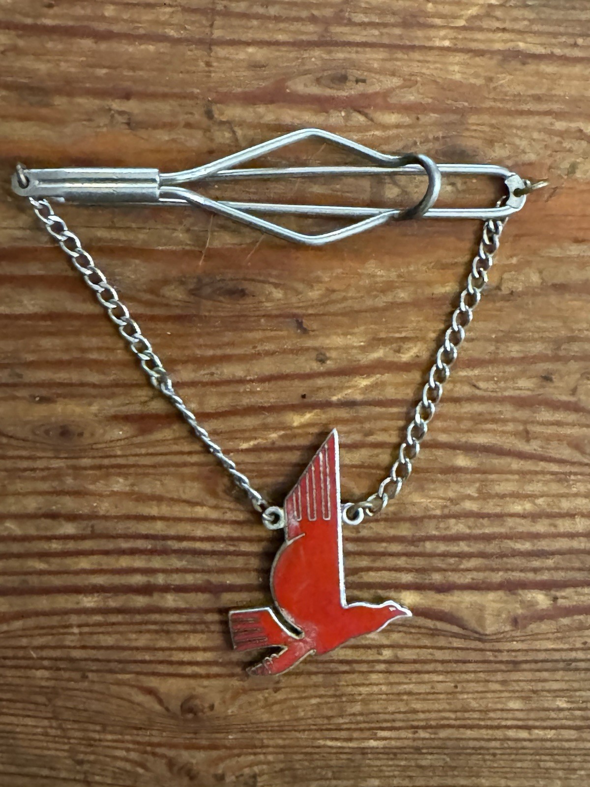 1940s – 1950s Rickenbacker Eastern Airlines Pilot Metal and Red Enamel Tie Clip