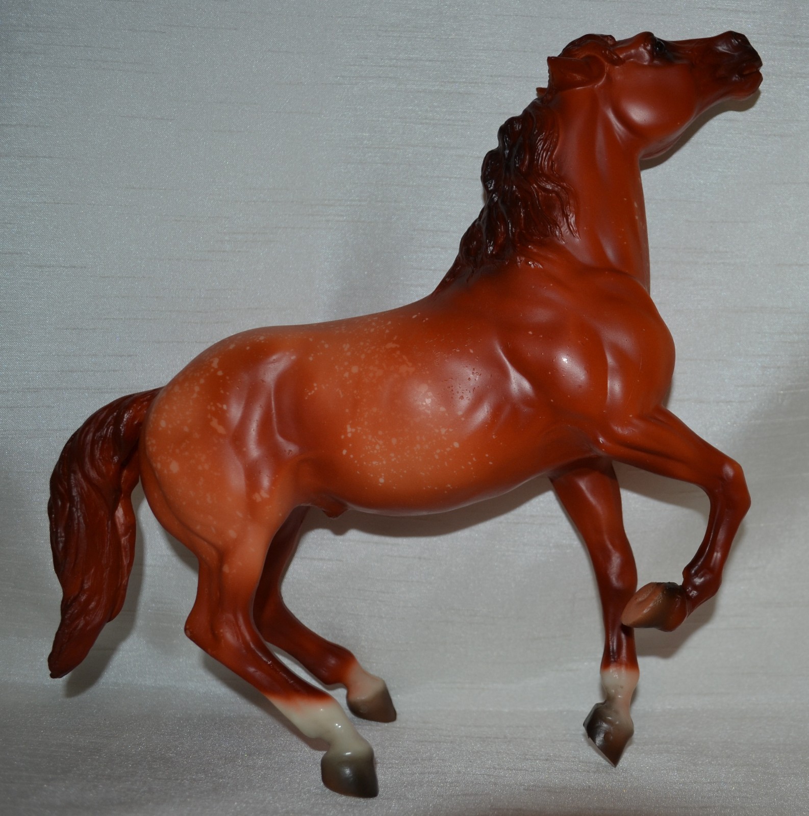 Breyer Ruby~1988~Red Roan Semi-Rearing Mustang (Not Wildfire)~Limited Run 1000