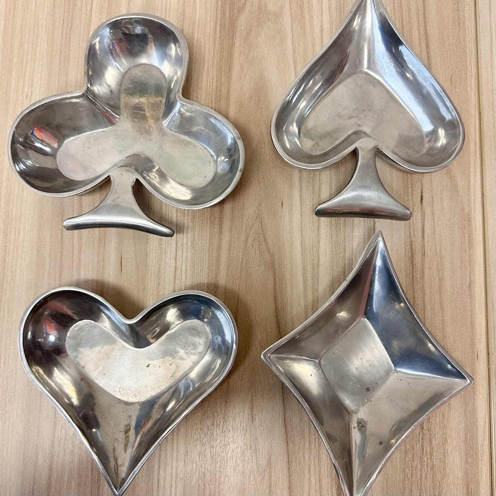 Vintage Pewter Playing Cards Suits Snack Bowls Game Night Poker Theme Set Of 4