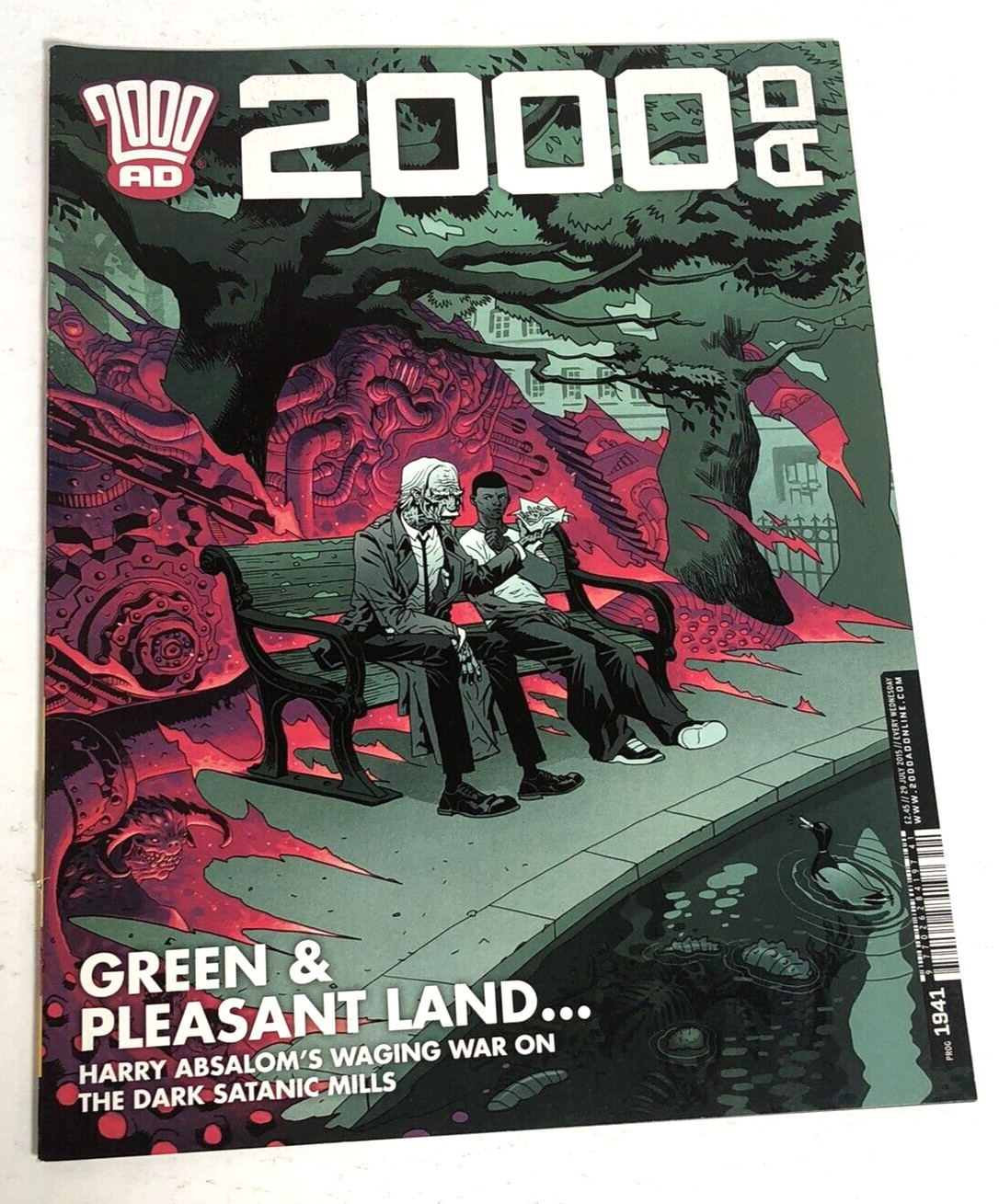 2000AD Judge Dredd Green and Pleasant Land PROG 1941 JULY 2015 UK Comicbook