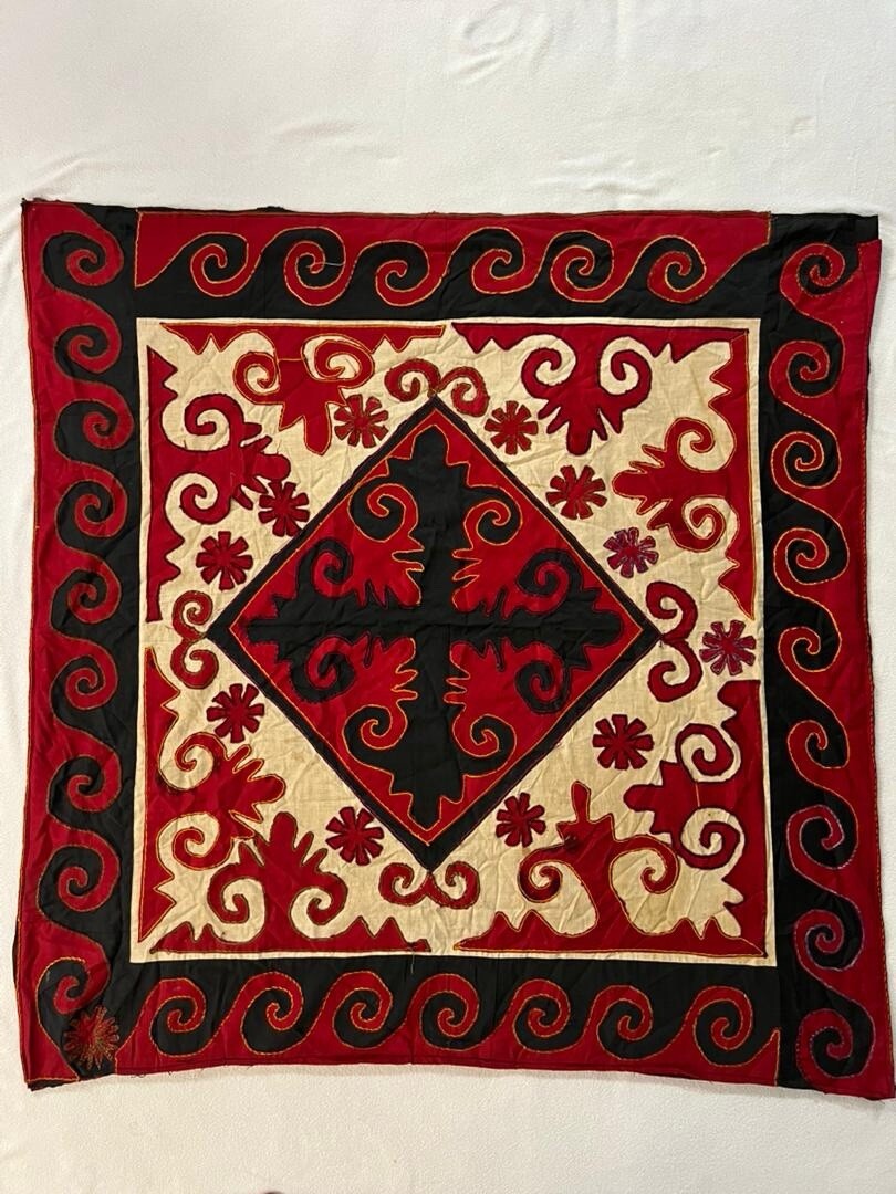Antique Vintage Uzbek Embroidery Suzani & Patchwork Wall Hanging 39×38 inches