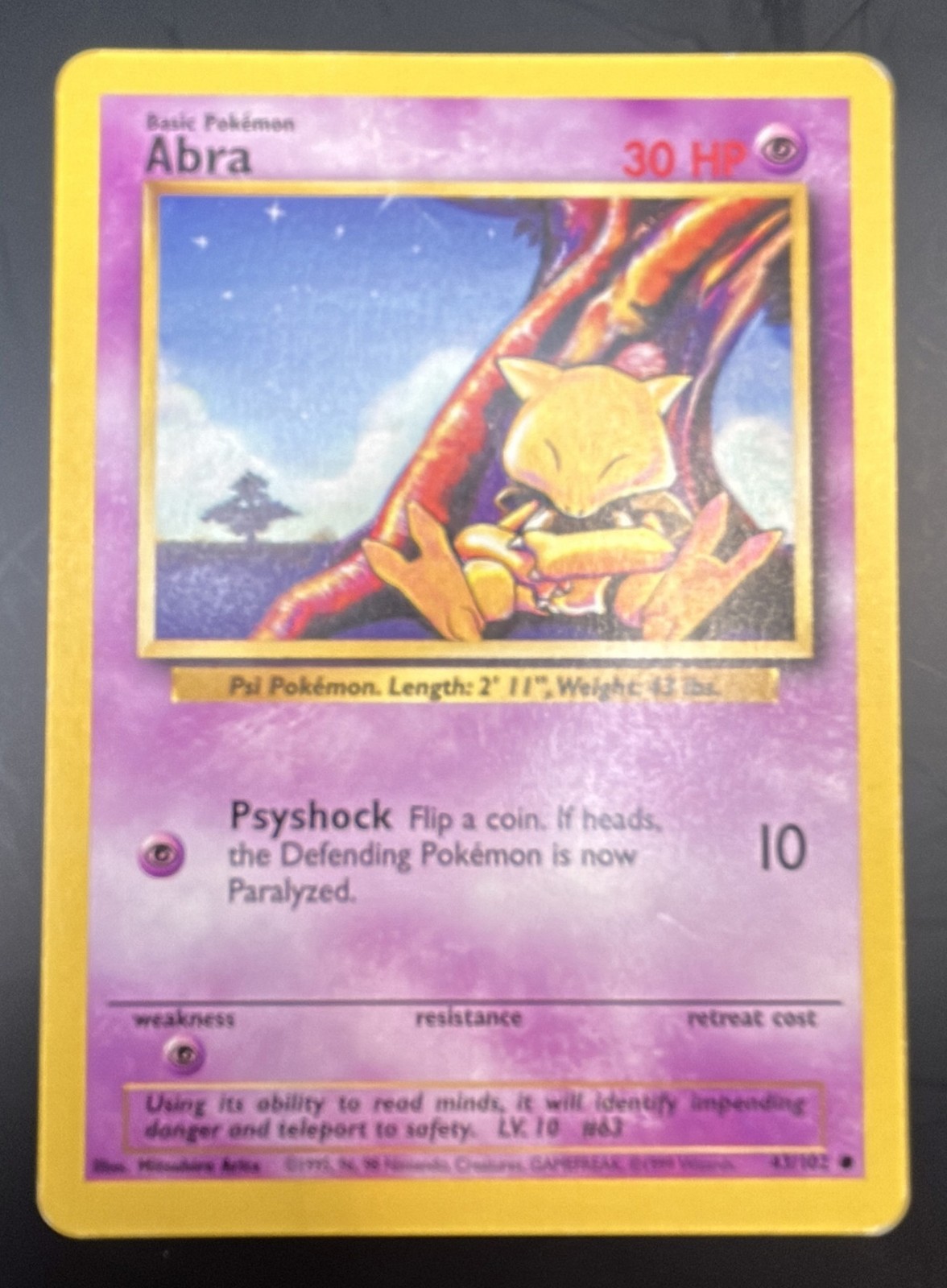 1999 Pokémon Base Set Abra 43/102 Unlimited Non-Holo – Near Mint