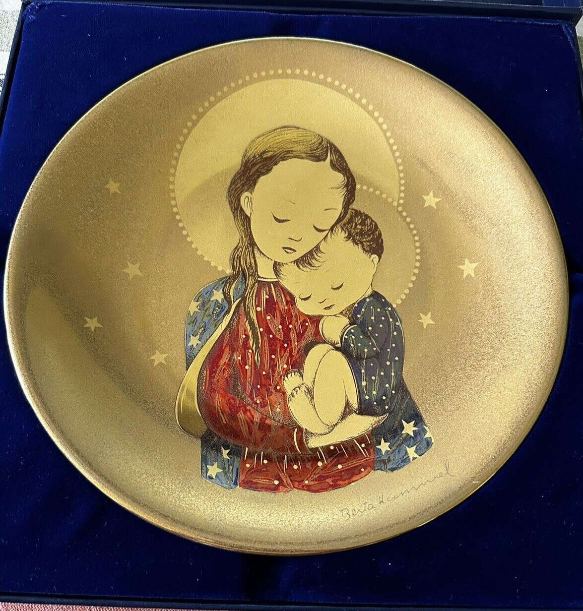 ’78 “TRANQUILITY” Sister B. Hummel by Schmid LT 9.75″ Plate 1st Edition 24K GOLD