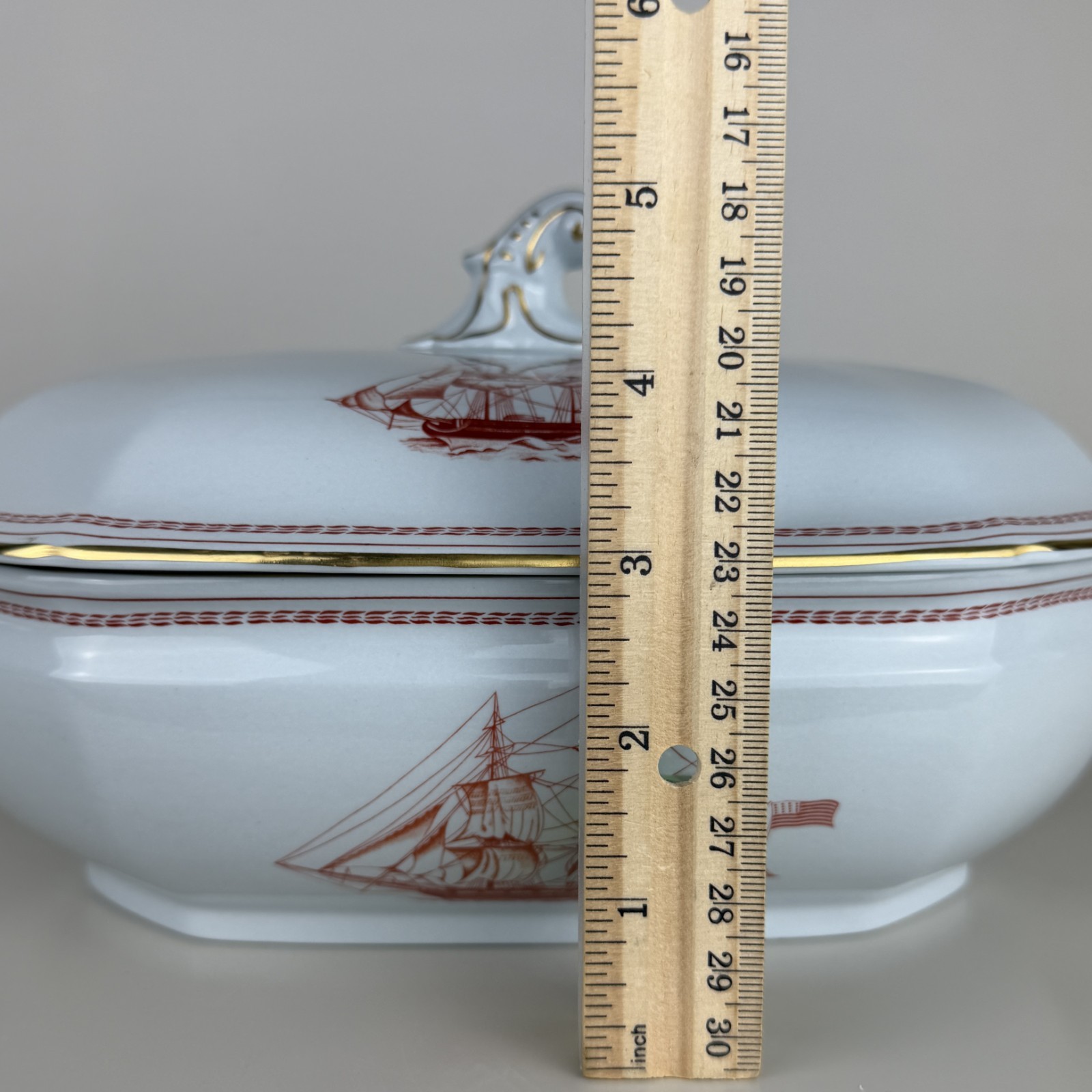 SPODE Copeland Red Gold Trim Ship TRADE WINDS 11 1/8″ Covered Vegetable Tureen