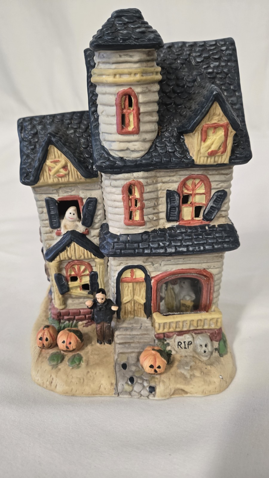 Spookyside Estates Collections Lighted Halloween Village Haunted House Ceramic