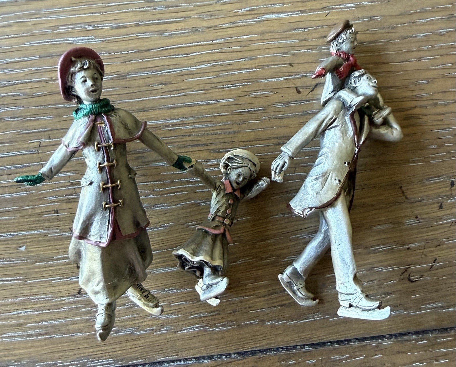 Limited Edition #49/1500 Hudson Pewter “Family Skate” #7932 *Damaged* Read Desc.