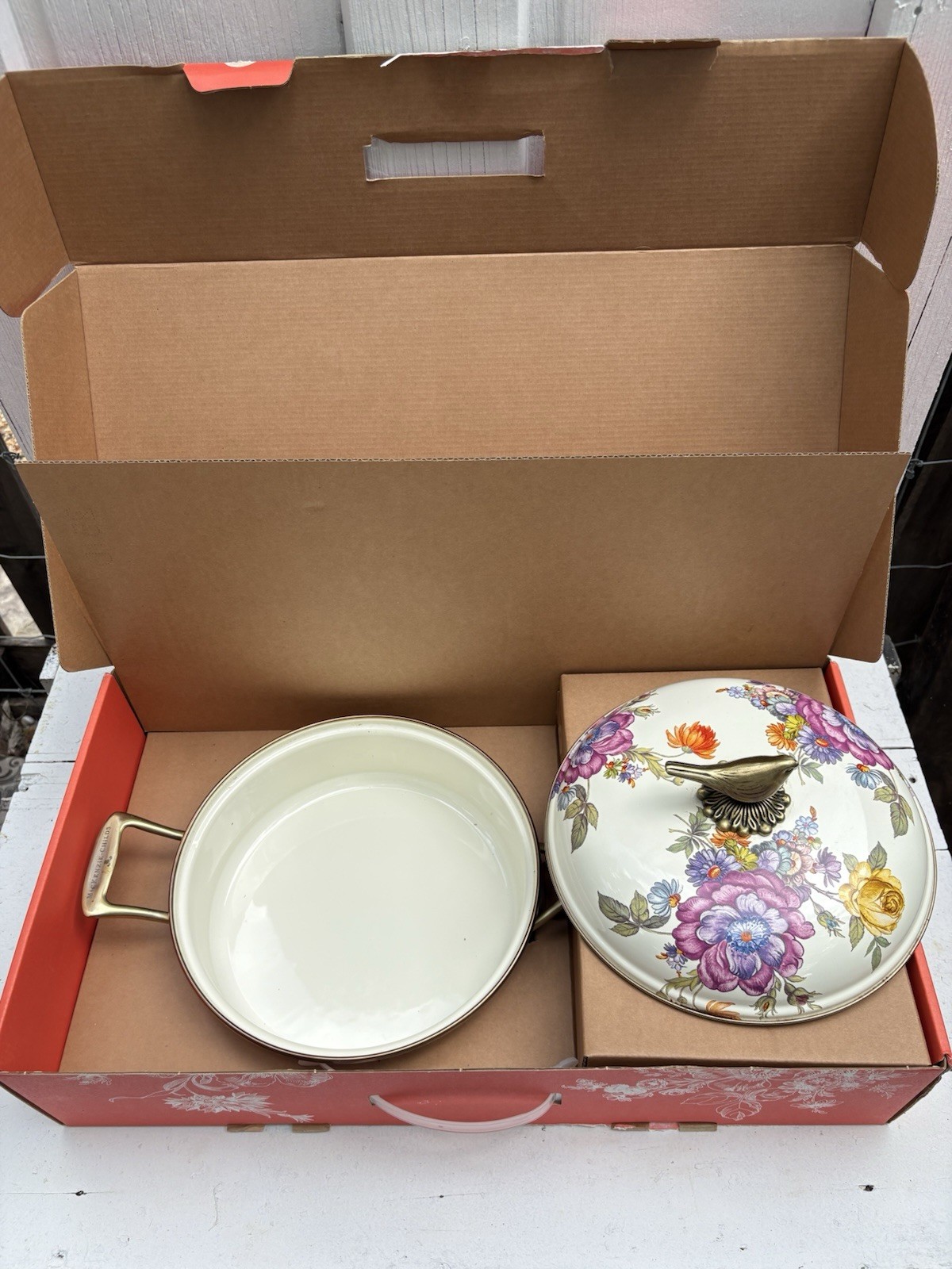 Mackenzie Childs Flower Market White 3 Qt Covered Sauté Pot Pan HTF Bird Lid