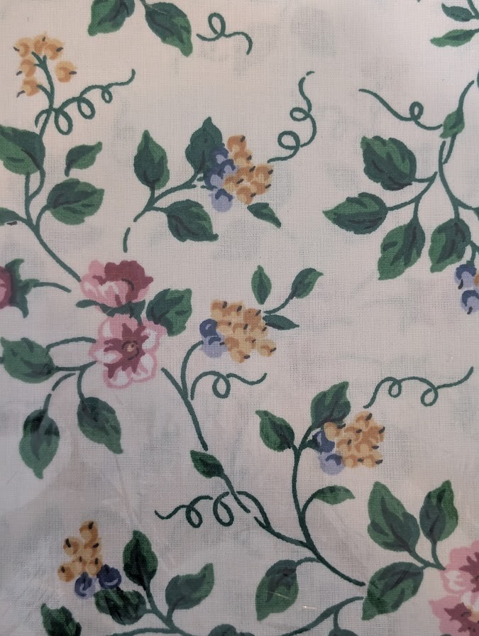 Longaberger White Vine Overlay Table Runner 36″x36″ Square New in Package