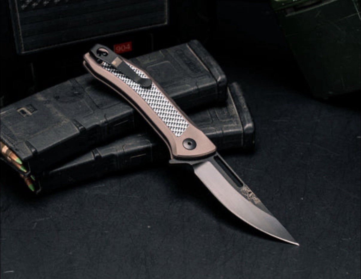 Half Face Blades Custom Kwaiken Folder