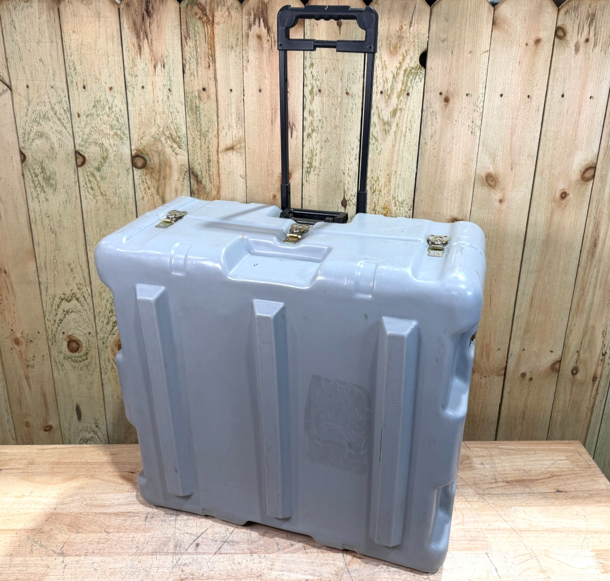 Pelican Hardigg Rolling Case 27x26x15″ Military Waterproof Footlocker W/ Handle