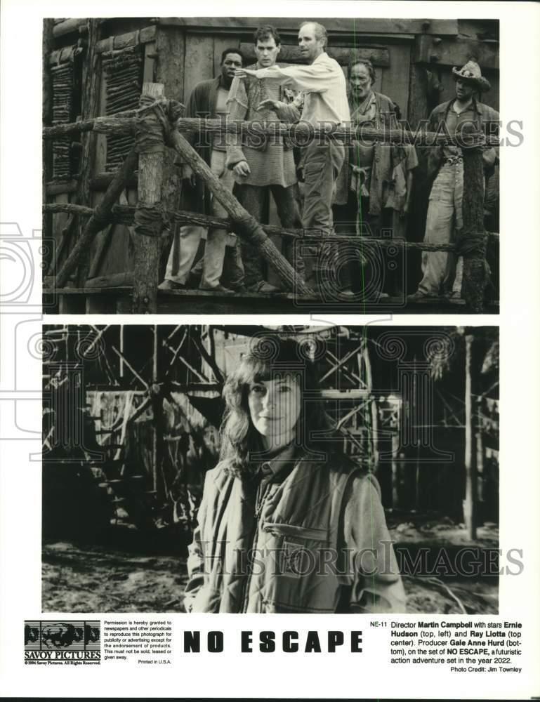 1994 Press Photo Filmmakers & Cast on “No Escape” Movie Set – lrp75480
